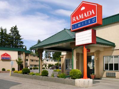 Ramada By Wyndham Hotel Quesnel Ngoại thất bức ảnh